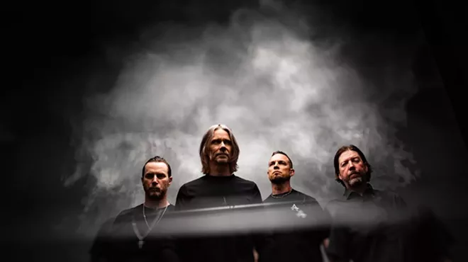 Image: Alter Bridge - What Lies Within Tour