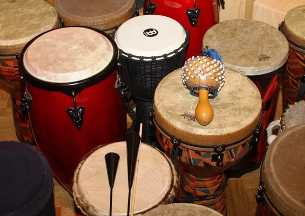 Image: Selena, Man&aacute;, molotov, Hombres G, Enanitos Verdes tributes at Garden Amp