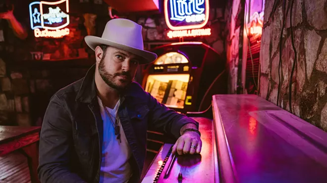 Image: Wade Bowen - The Version of Me You Get Tour