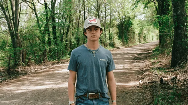 Image: Waylon Wyatt - Dustpiles World Tour
